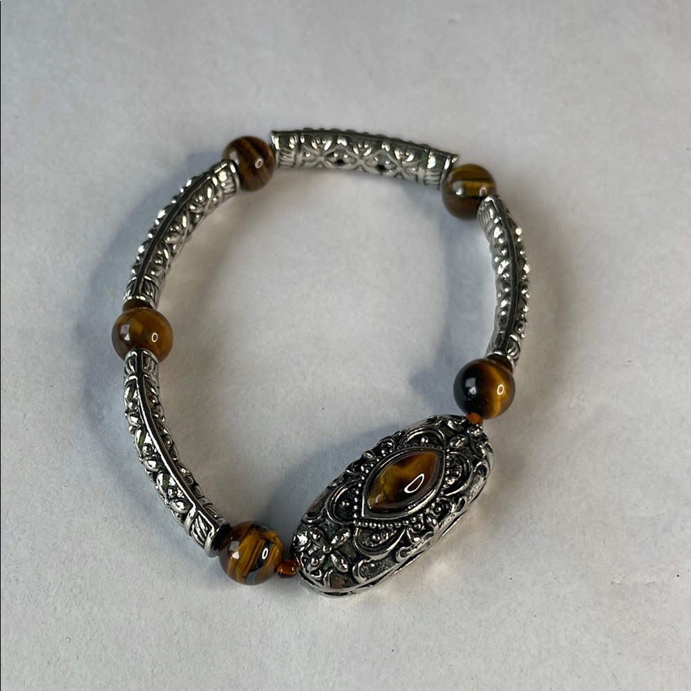 Silver and Brown Beaded Bracelet with Ornate‎ Charm